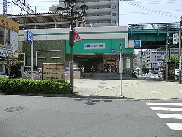 駅 1760m 千代田線北綾瀬駅