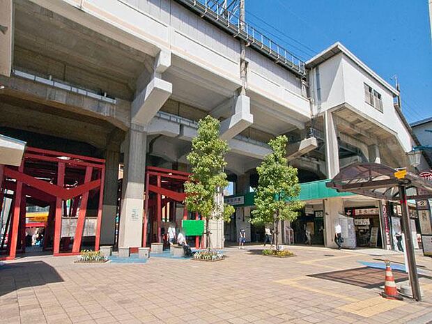 駅 1360m 千代田常磐新松戸駅