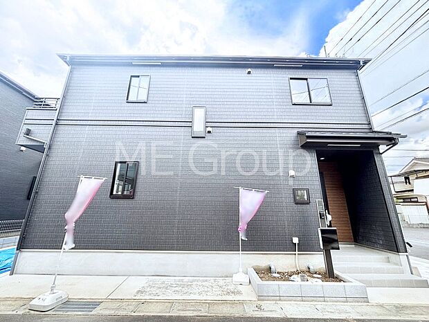 上質感あふれる外観デザイン。魅力の住まいを実現。