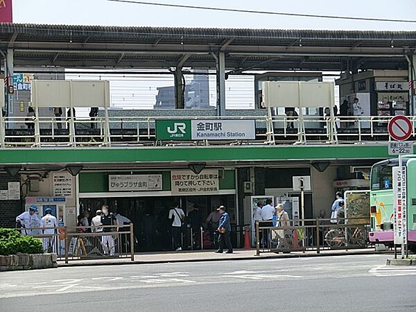 駅 800m 千代田線金町駅