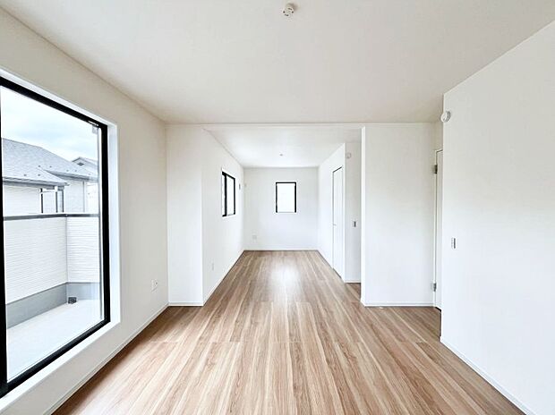 将来は2部屋にすることもできますね。お年頃になったら夢の個室にチェンジ!