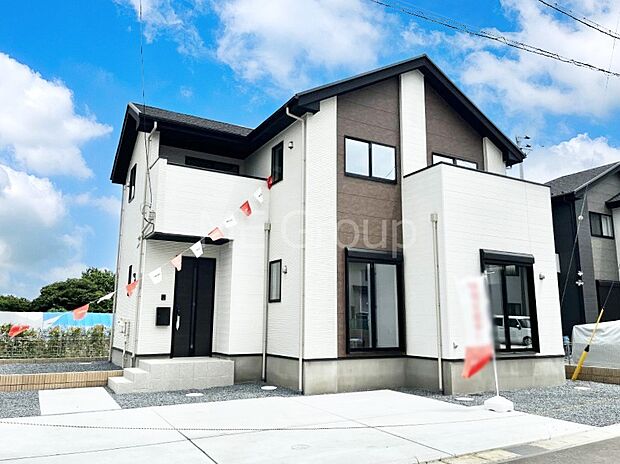 たっぷりの陽光と心地よい風が舞い込む住まい