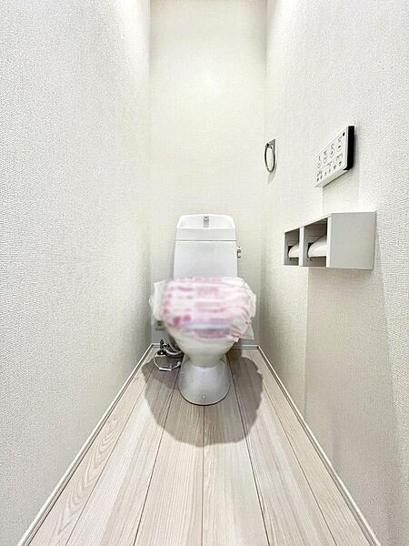 トイレは1階と2階それぞれに配置されていてとても便利です。