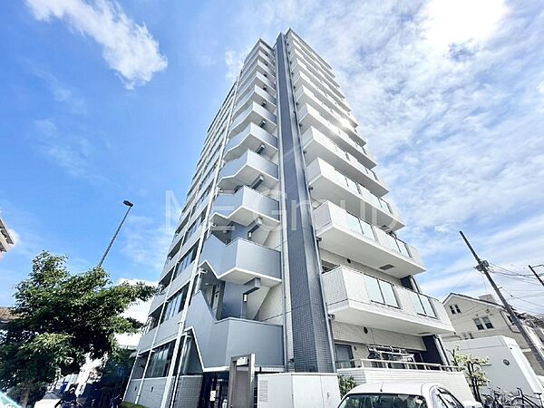 溢れる陽光でご家族の笑顔も輝く 　