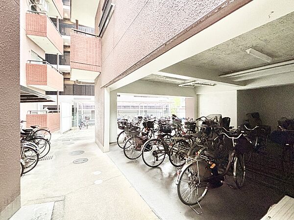 外観 自転車置き場（空き状況は都度ご確認ください）
