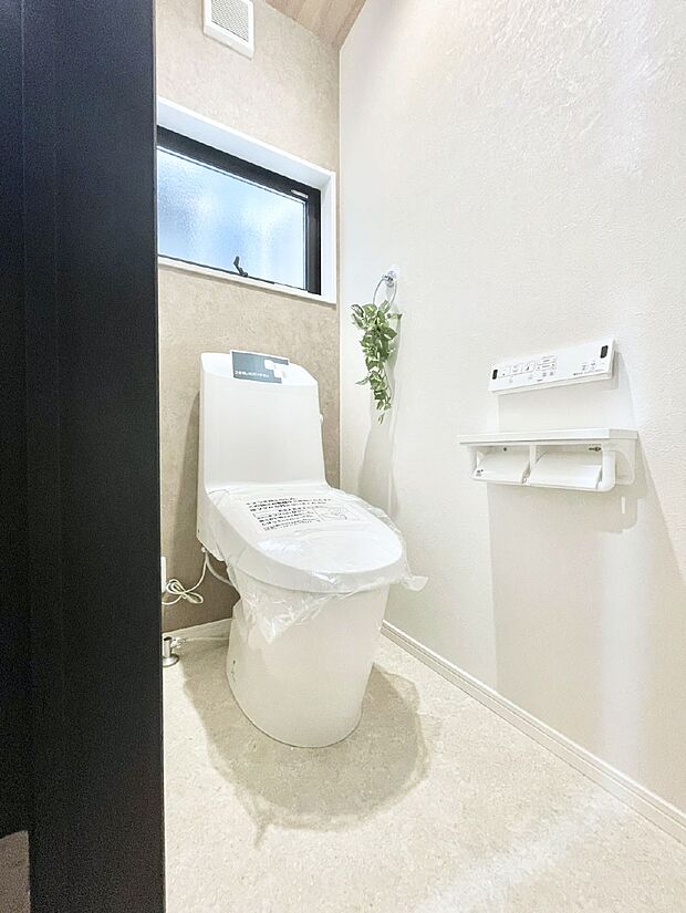 ウォシュレット付きトイレが1階と2階それぞれに配置されていてとても便利です。