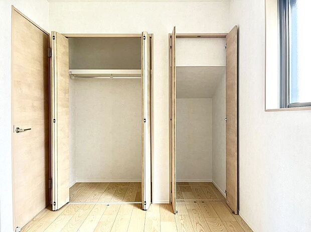 たっぷりの収納スペースで快適に暮らせそう