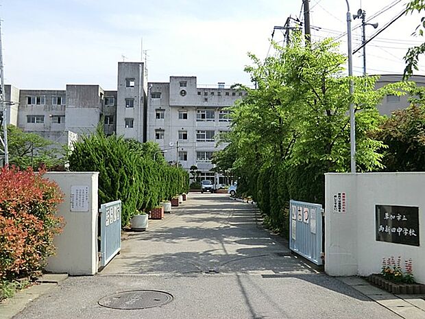 中学校 1200m 草加市立両新田中学校