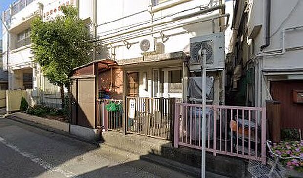 幼稚園・保育園 290m 葛飾区立小松保育園
