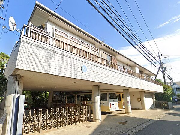 幼稚園・保育園 700m めばえ幼稚園