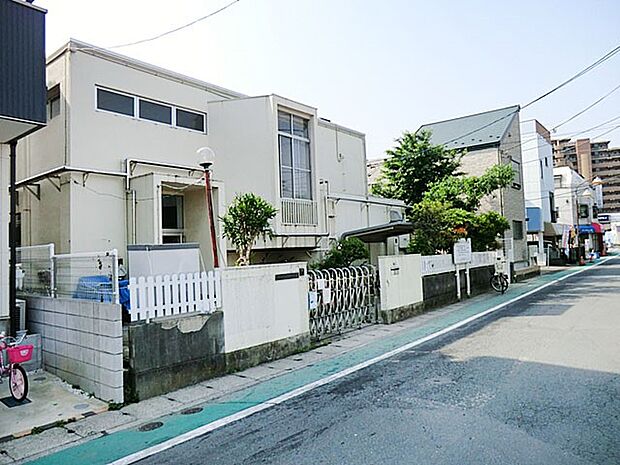 幼稚園・保育園 500m 鬼高保育園
