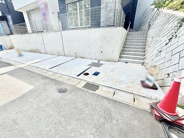生活に欠かせない駐車スペース。
