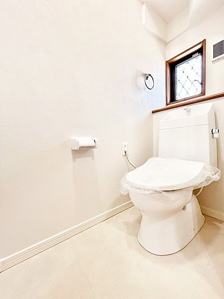 トイレは安心の2箇所！朝のバタバタも一安心です。