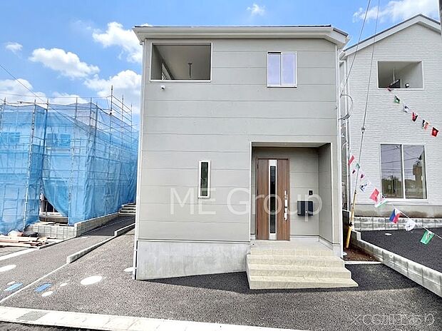 洗練された外観、上質な住空間が広がる室内は永く安心して過ごせる住居です。