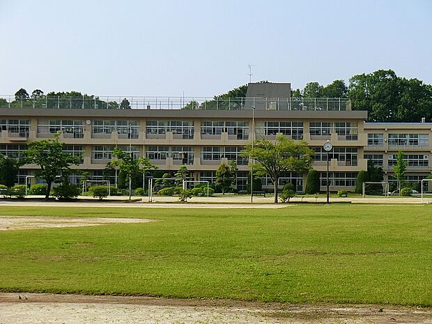 小学校 560m 野田市立清水台小学校