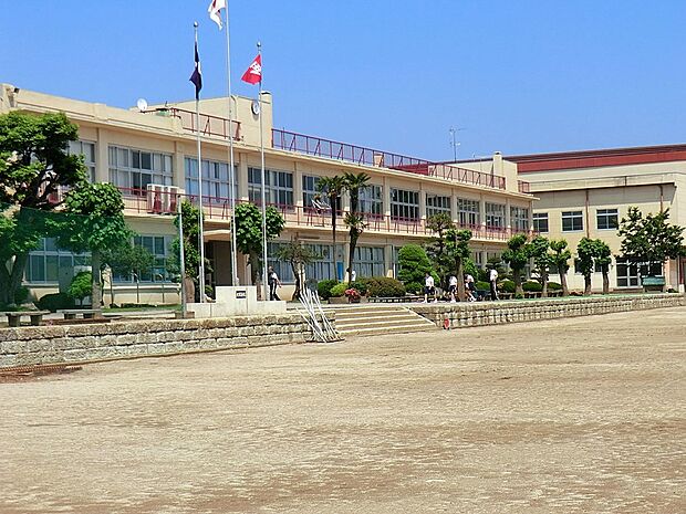 中学校 1360m 野田市立第一中学校