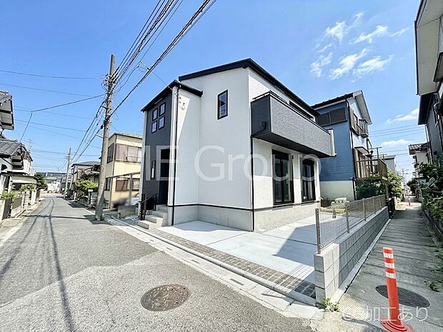 たっぷりの陽光と開放感に包まれる明るい住まい