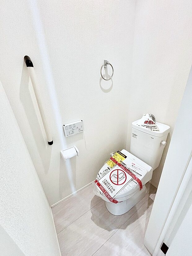 トイレは1階と2階それぞれに配置されていてとても便利です。 