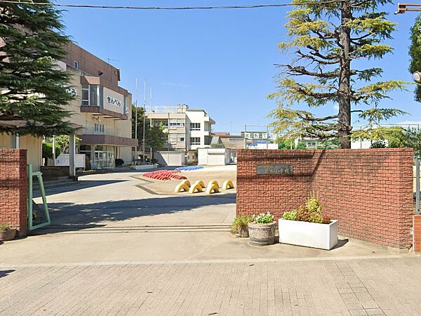小学校 910m 川口市立並木小学校