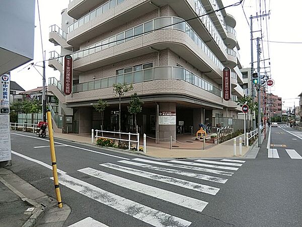 病院 800m 東武練馬中央病院