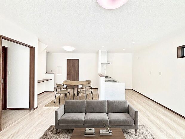 カウンター付き！開放感溢れるリビングで家族団らんが過ごせます　※家具はCGです