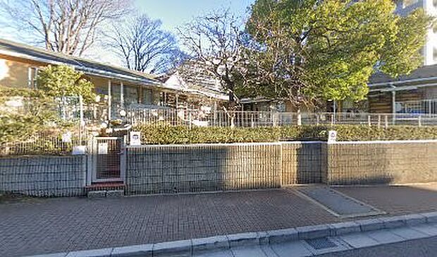 幼稚園・保育園 700m 認定こども園おひさま