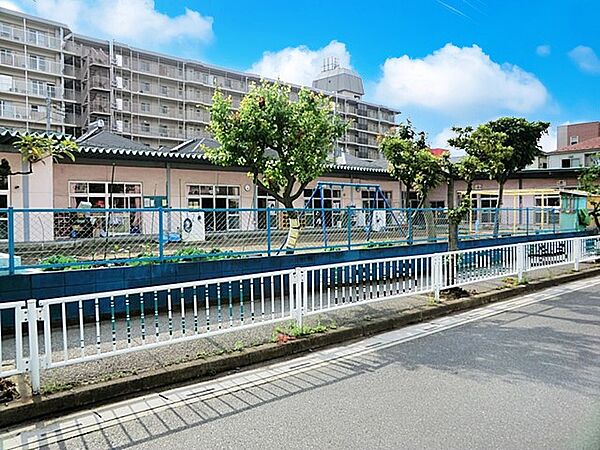 幼稚園・保育園 800m あさひ保育園