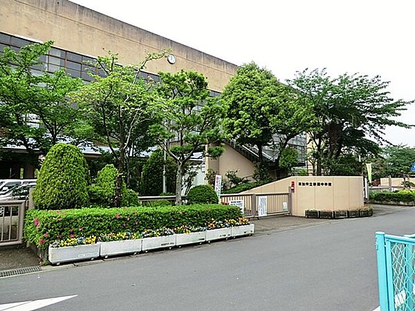 中学校 2200m 草加市立新田中学校