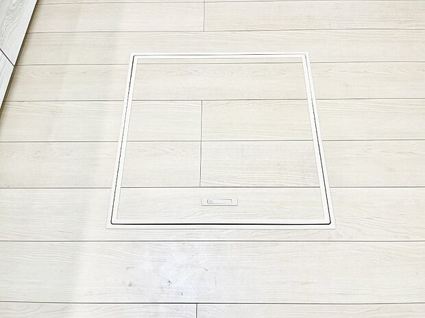 床下収納付き！日用品・非常用品の収納にも大活躍。