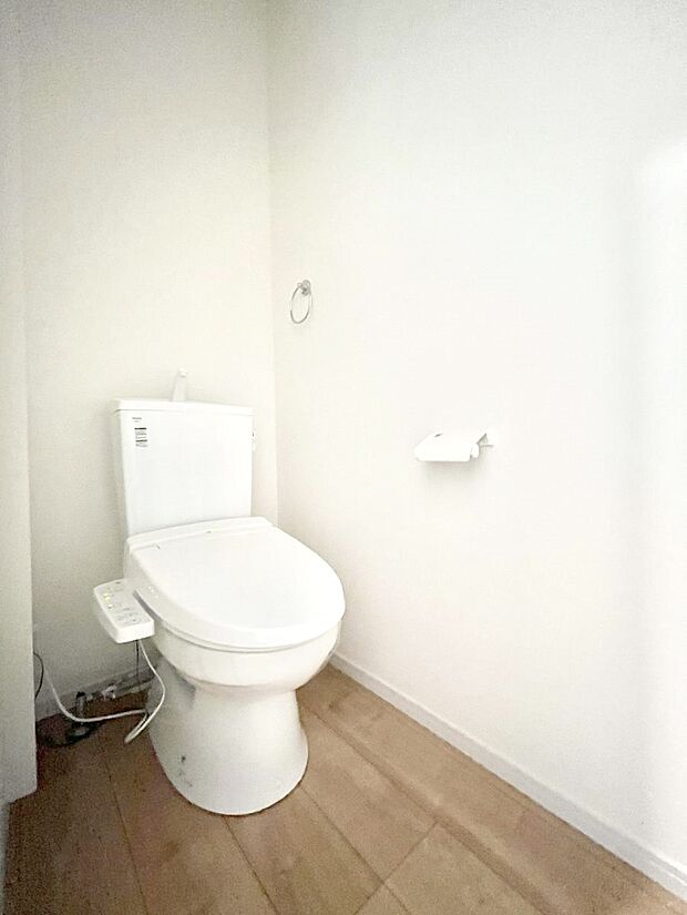 トイレは1階と2階それぞれに配置されていてとても便利です。 