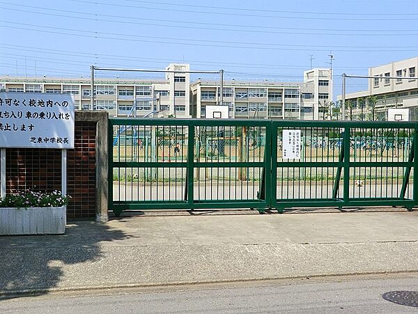中学校 400m 川口市立芝東中学校