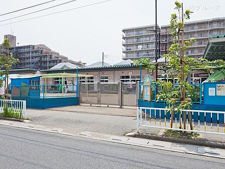 幼稚園・保育園 700m あさひ保育園