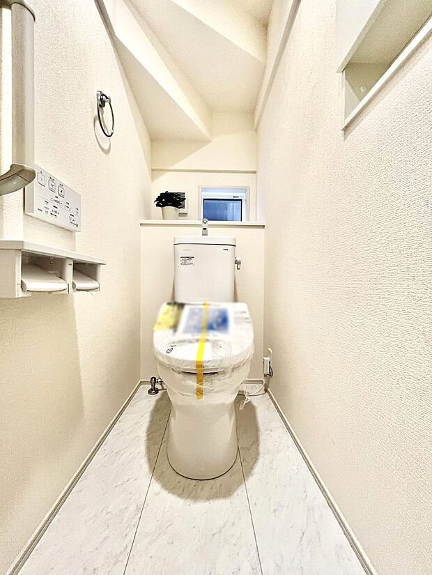 トイレは1階と2階それぞれに配置されていてとても便利です。 