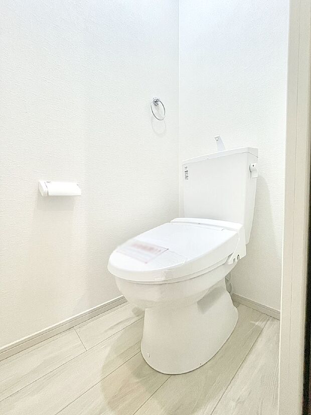 トイレは1階と2階それぞれに配置されていてとても便利です。
