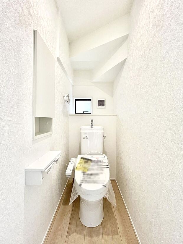 トイレは1階と2階それぞれに配置されていてとても便利です。