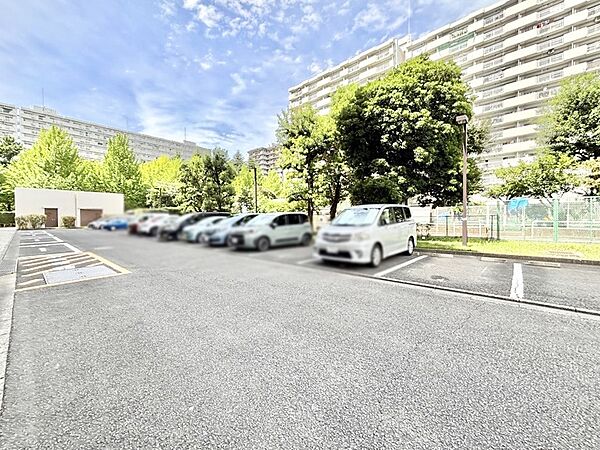 駐車場（空き状況は都度ご確認ください）