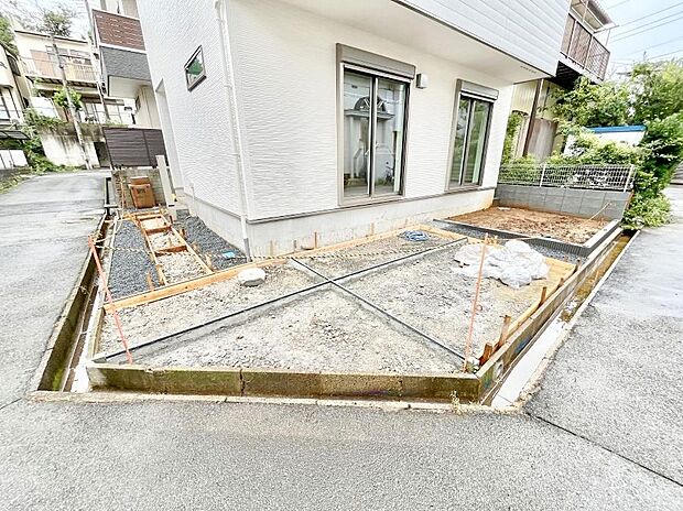 生活に欠かせない駐車スペース。