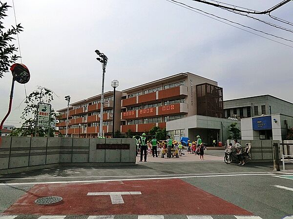 小学校 1200m 草加市立谷塚小学校