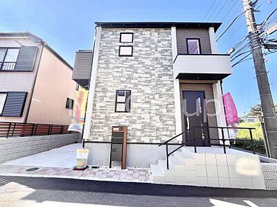 外観:洗練された外観、上質な住空間が広がる室内は永く安心して過ごせる住居です。 外観:洗練された外観、上質な住空間が広がる室内は永く安心して過ごせる住居です。