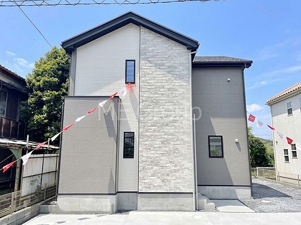 暮らしやすさと居心地の良さにこだわったシンプルで飽きのこないデザイン !