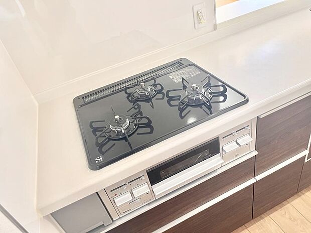 三口ガスコンロでお料理が一気にはかどりそう。