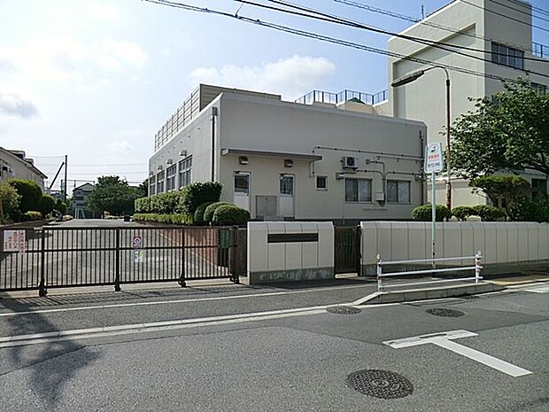 小学校 560m 船橋市立咲が丘小学校
