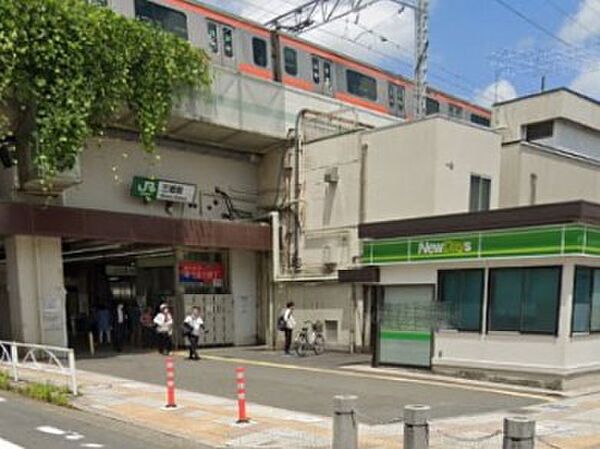 駅 240m 武蔵野線三郷駅