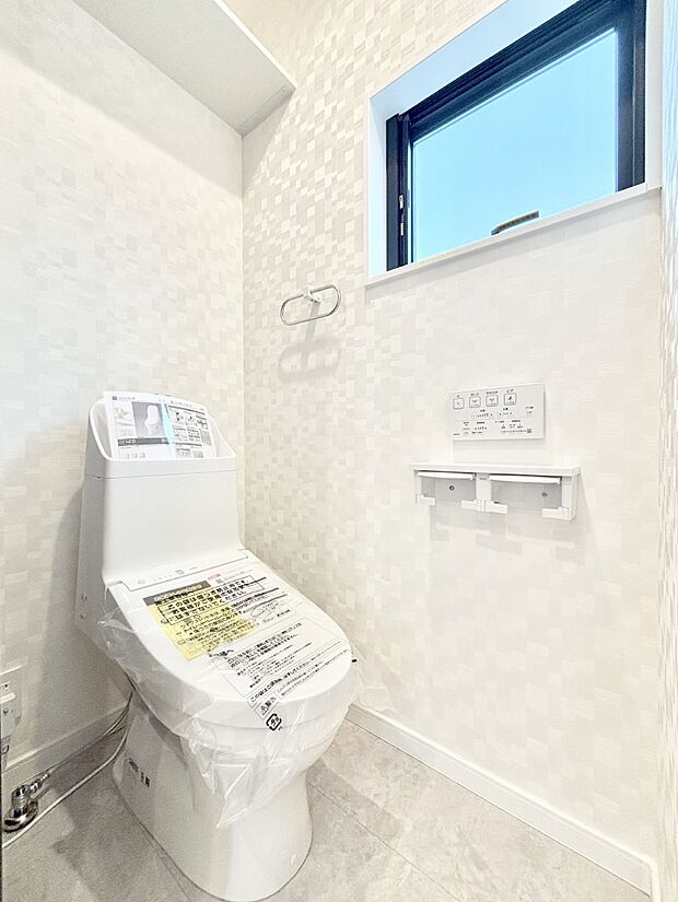 トイレは安心の2箇所!朝のバタバタも一安心です。