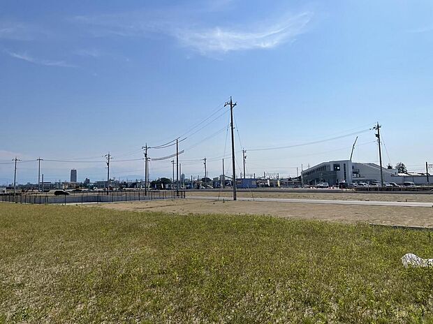 ウォークヒルズ新富山　全体写真