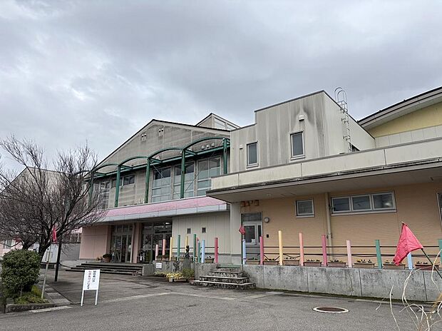 出町認定こども園まで徒歩約16分