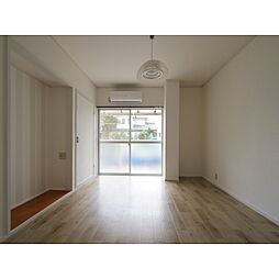 ノビレッジ 1階1Kのリビング/ダイニング