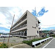 大屋駅よりバス10分 徒歩17分 築23年8ヶ月 3階建の賃貸物件