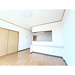 ハーベスト千曲 2階2LDKのリビング/ダイニング