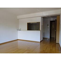 ロイヤルコート 2LDKの写真